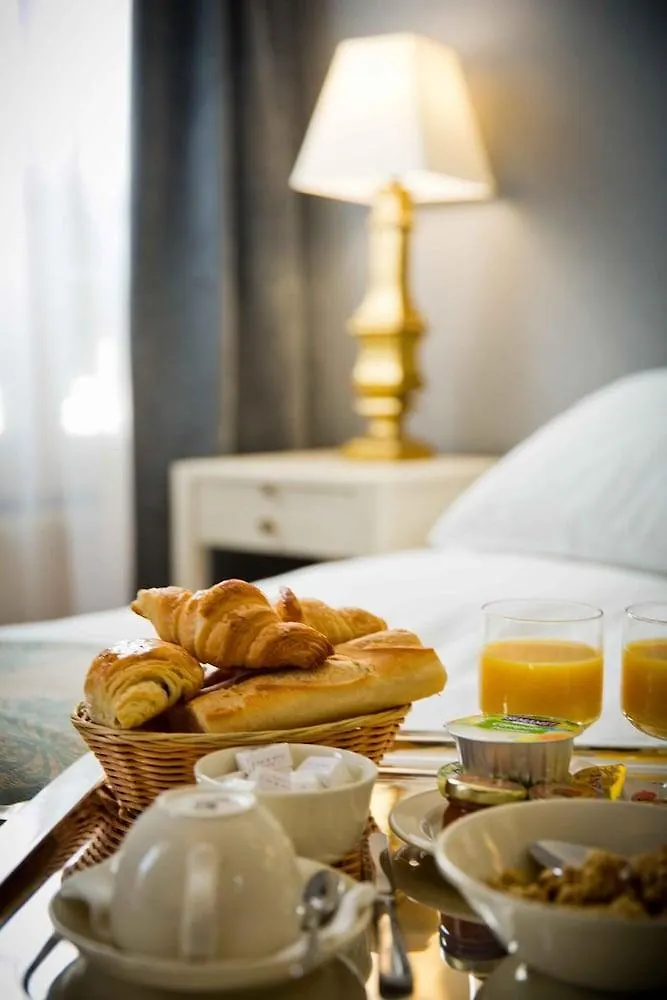 Champerret Heliopolis Hotel Parijs Frankrijk